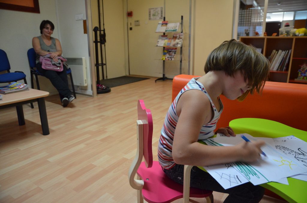 Session Dessin pour une jeune fille accompagnée par le DITEP Perdrizet